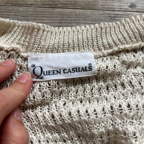 Vintage Knit Vest Medium Button Cream Crochet Layering Fall Nordic 90s 80s - Picture 3 of 8